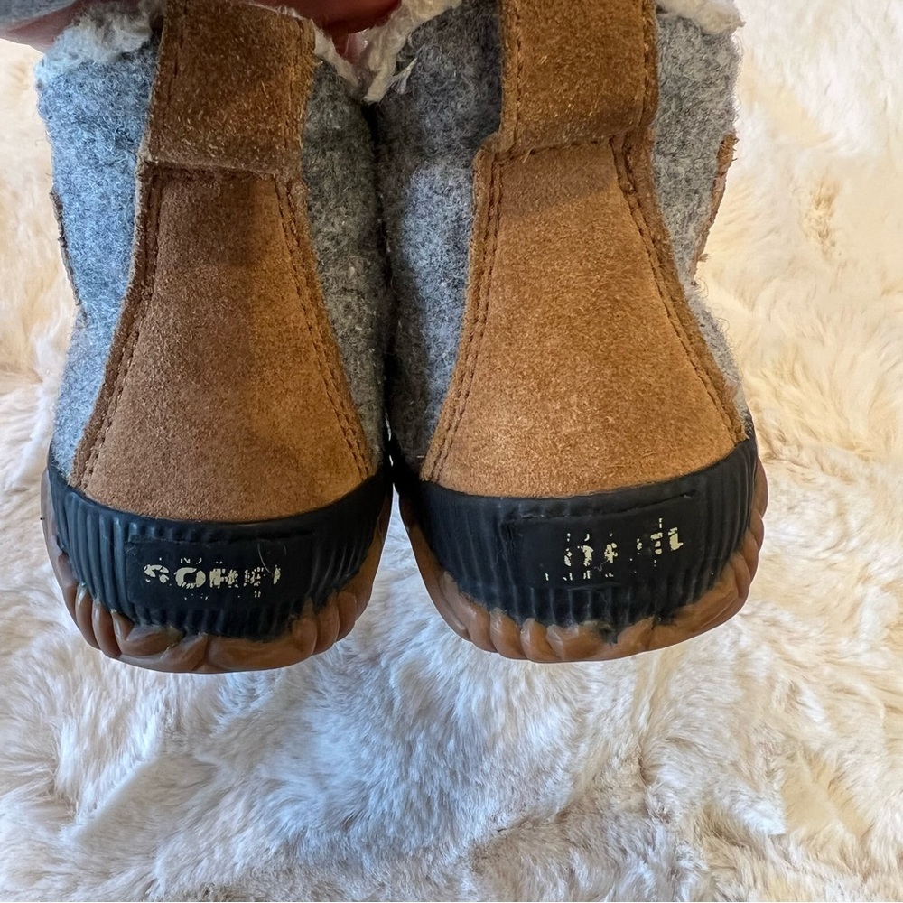 Sorel Youth Waterproof Boots - Picture 8 of 11